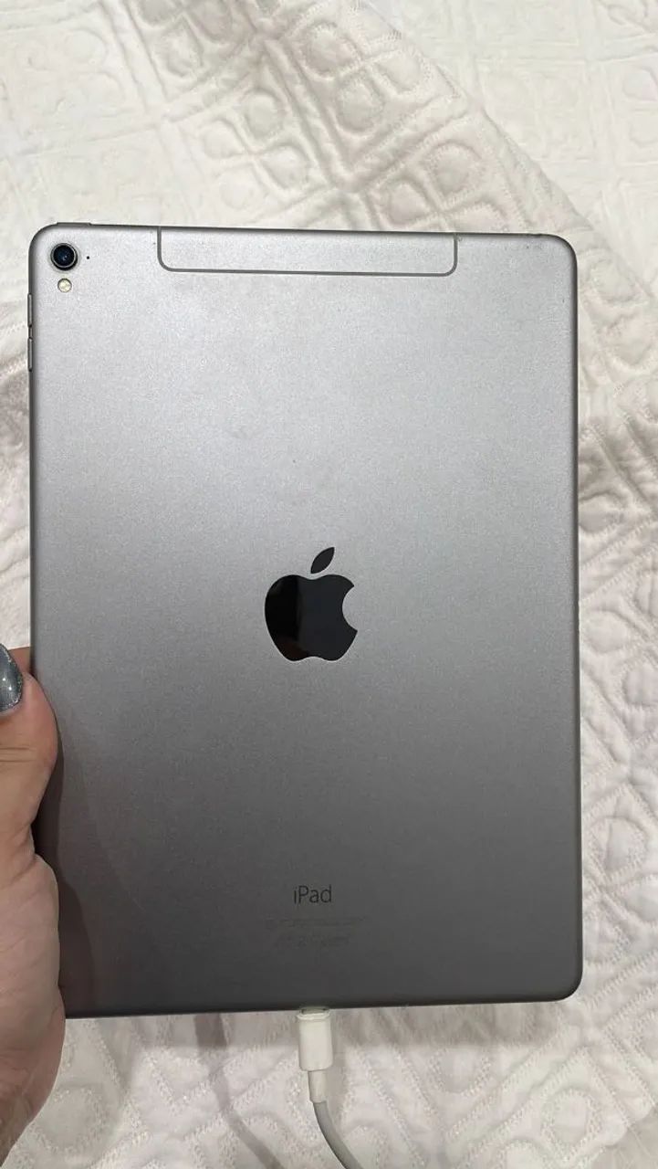 VENDO IPAD PRÓ 9,7 (1°GERAÇÃO) - Foto 2