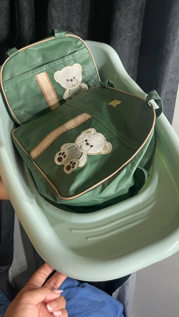Kit bolsa maternidade e banheira nunca usadas