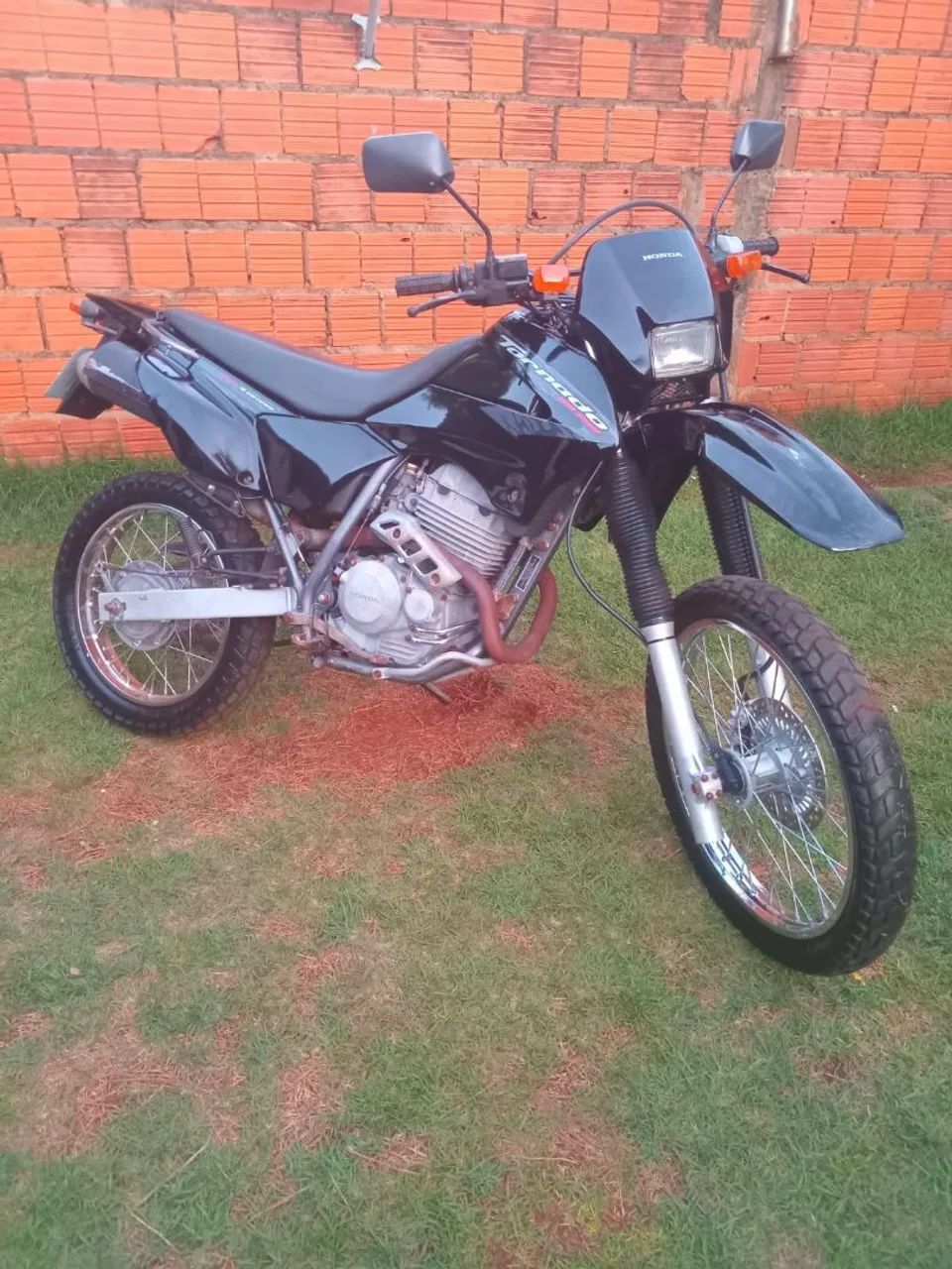 Tornado 250  - Foto 4