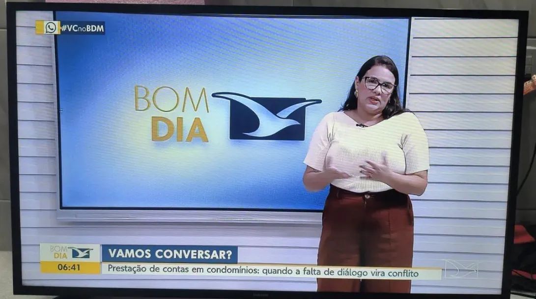 Tv 43 polegadas não é smart 