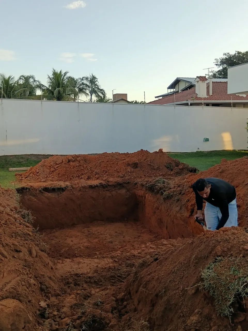 Escavações Baldrames Piscinas e Valetas em Geral - Foto 5