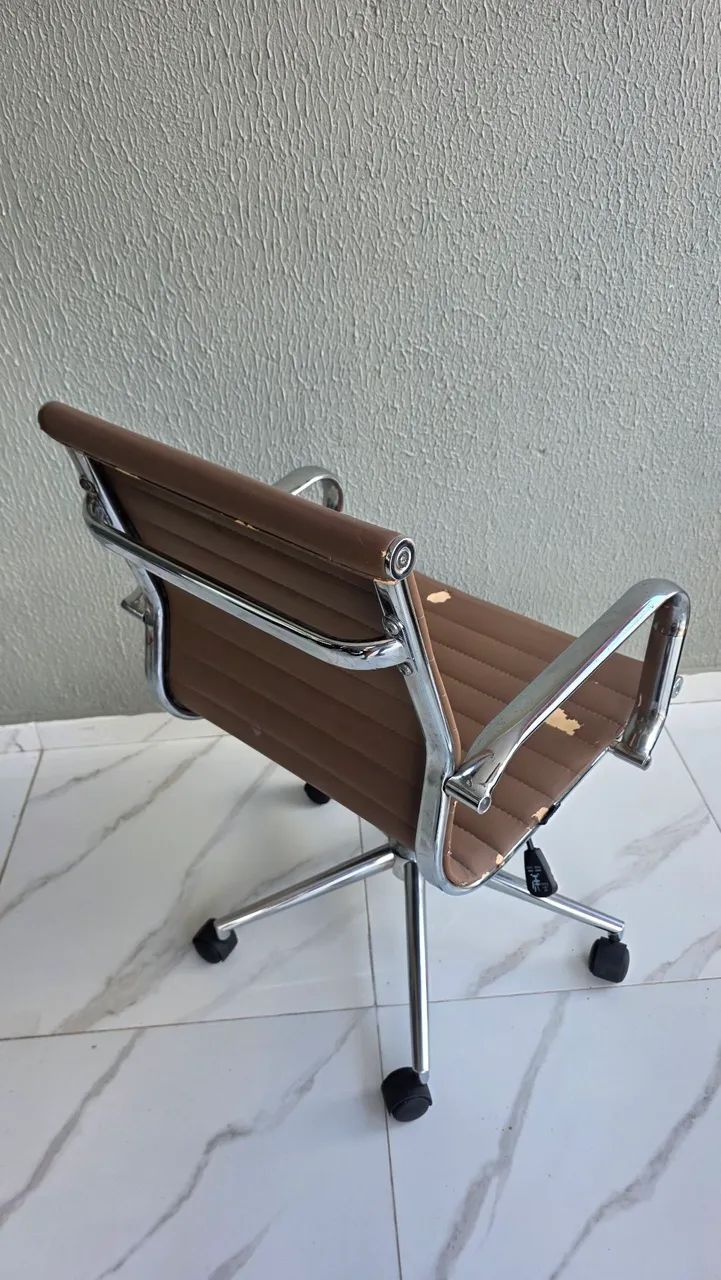 Kit 3 cadeiras de escritório  - Foto 4