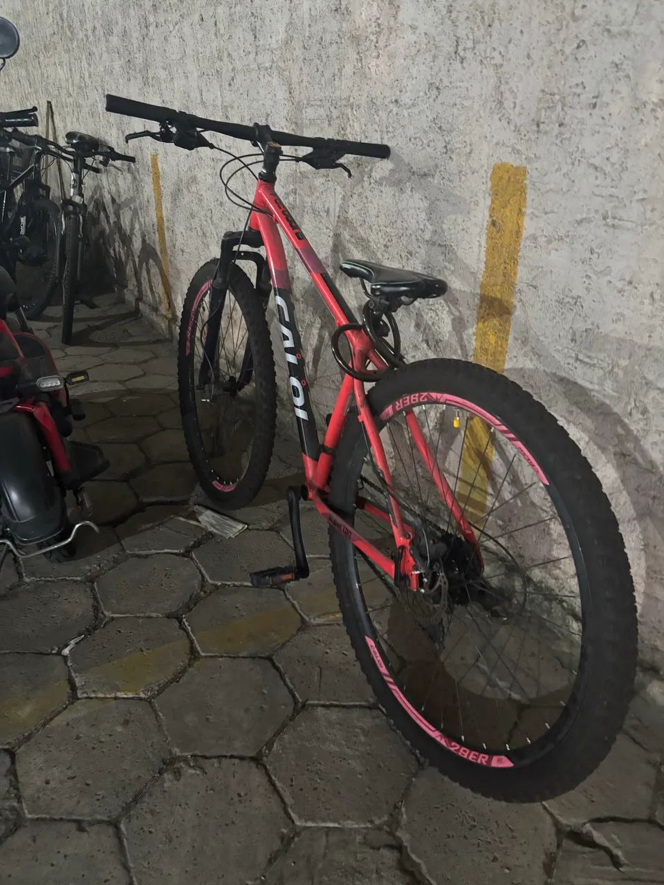 Vende-se bicicleta aro 29  - Foto 2