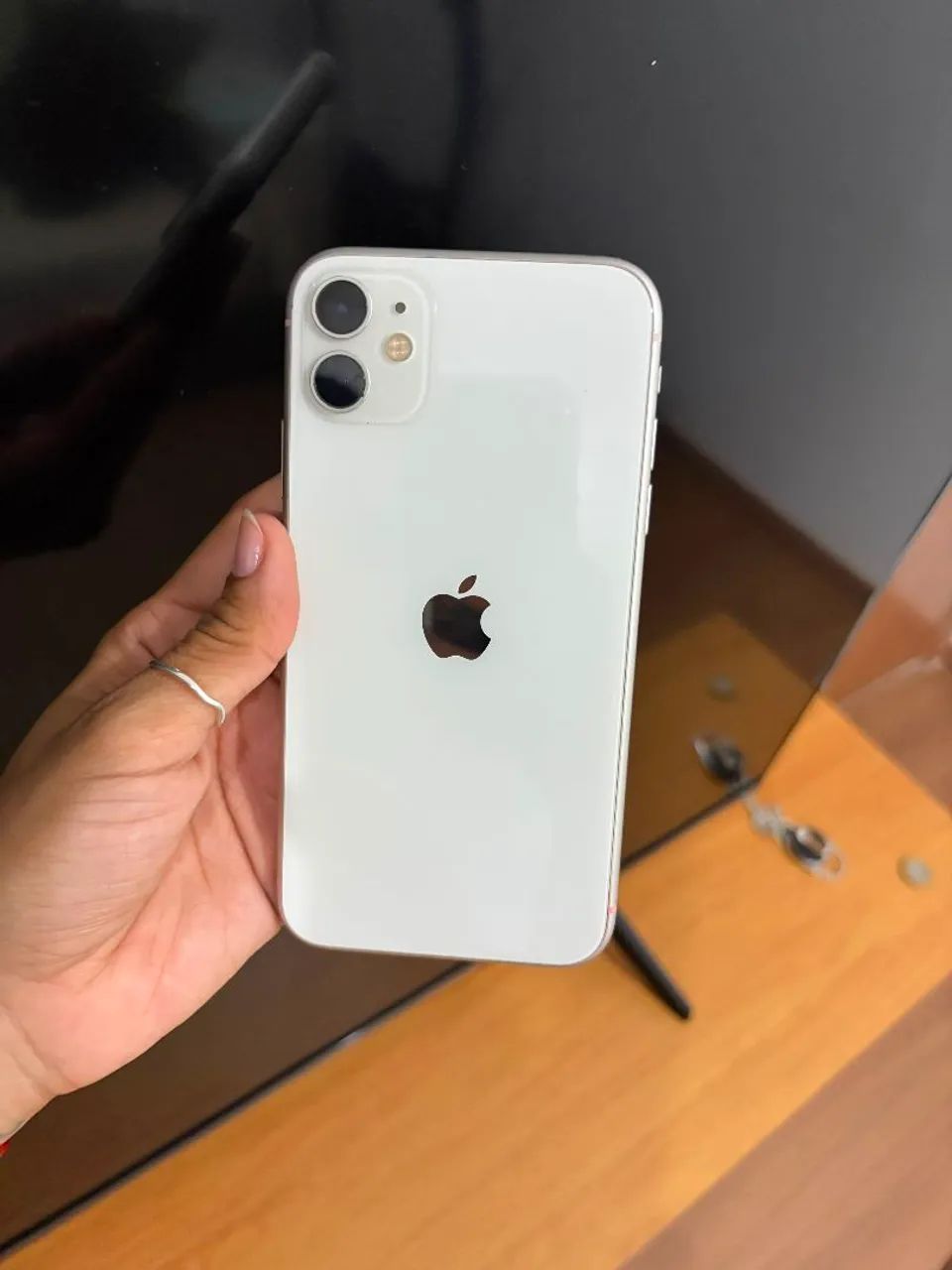 IPhone 11 64 GB - Bateria 99% + Nota Fiscal - Foto 3
