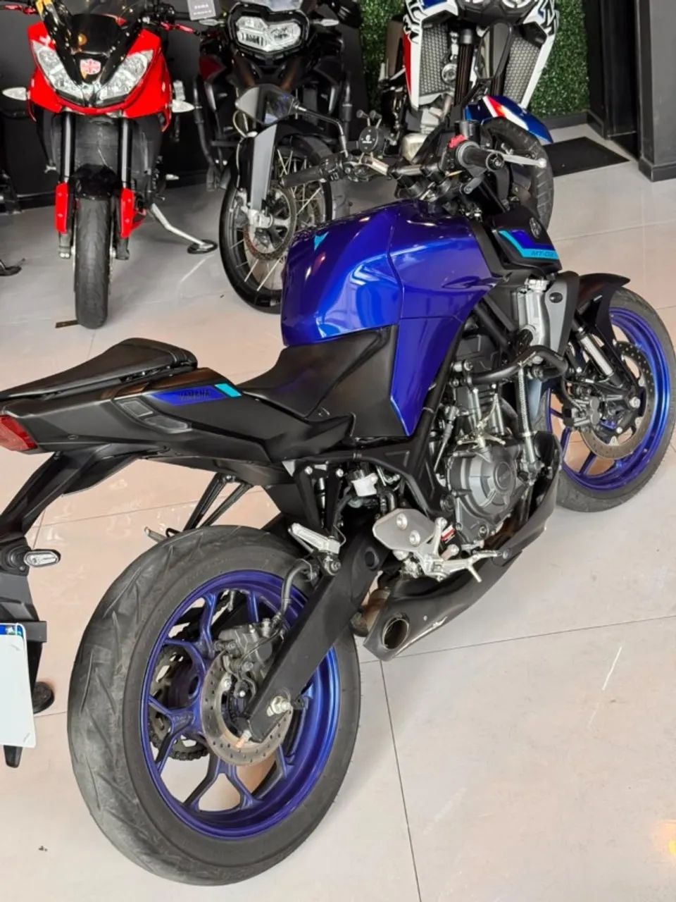 YAMAHA - MT-03 - Foto 5