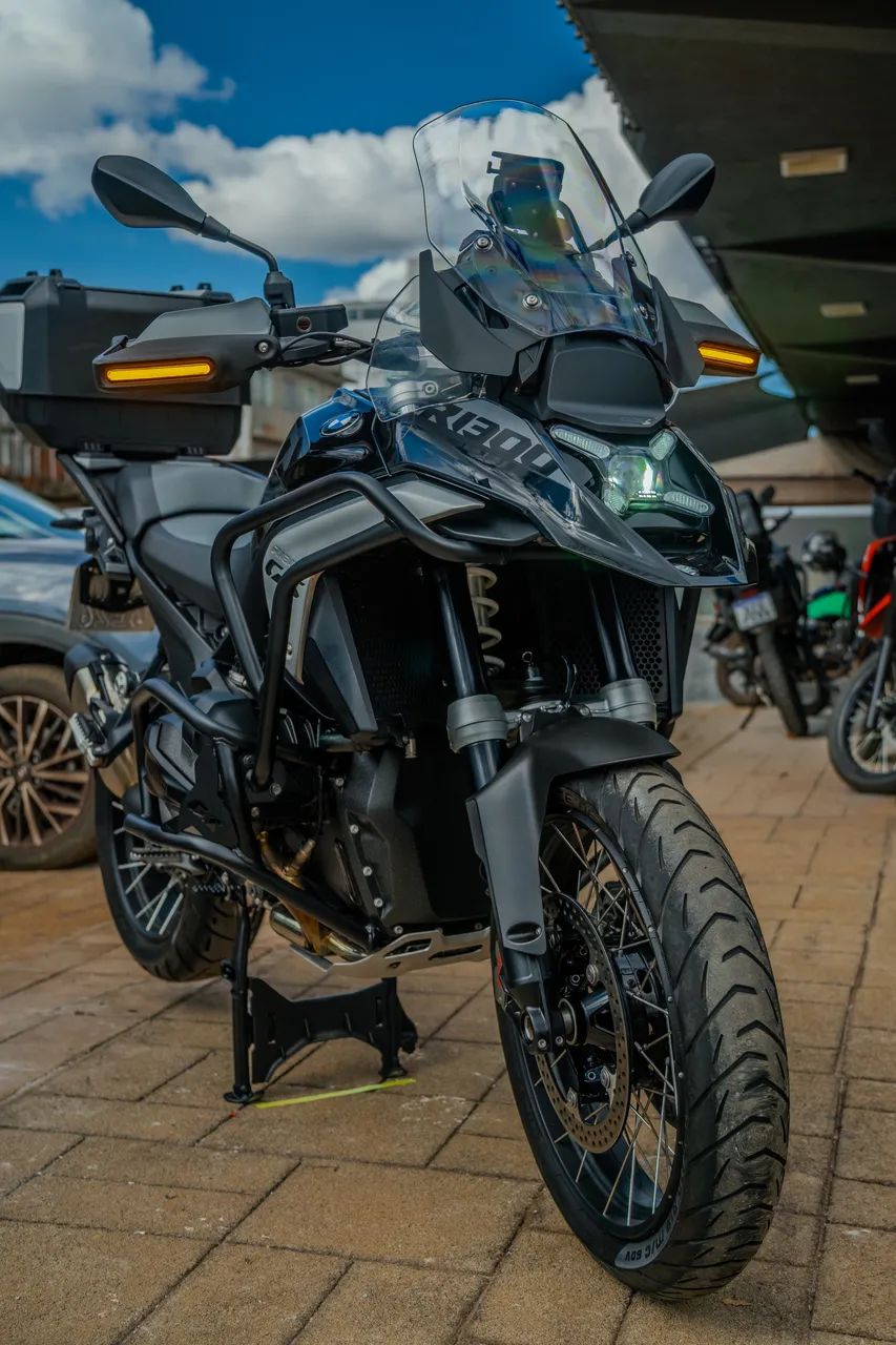 GS1300