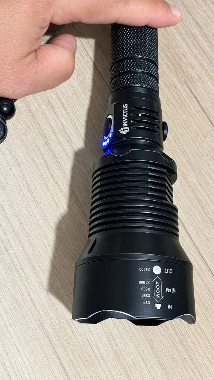 Lanterna tática Invictus solaris - Foto 2