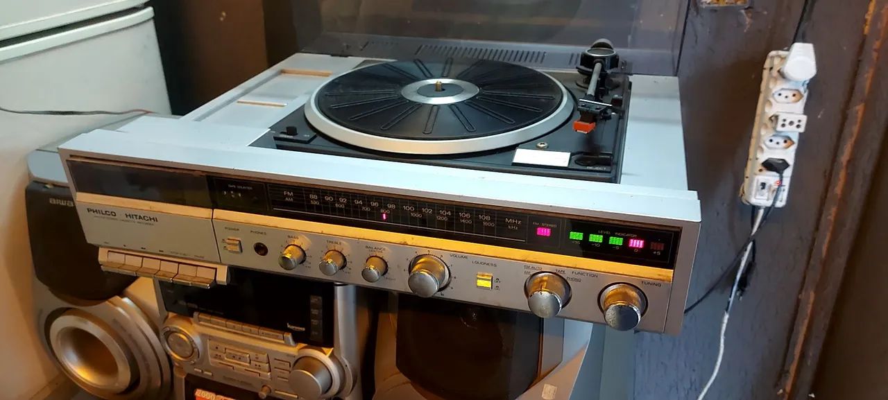 Toca disco Philco Hitachi 3 em 1