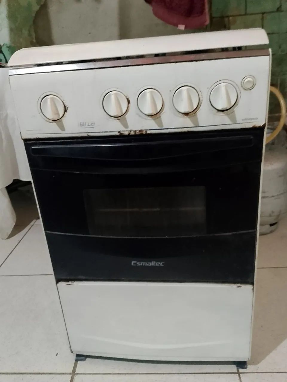 Fogão Esmaltec 4 bocas 