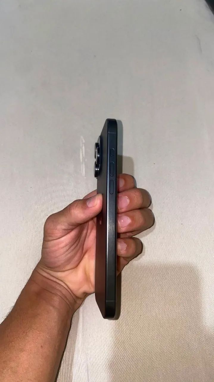 iPhone 15 PRO MAX 512GB - Foto 2