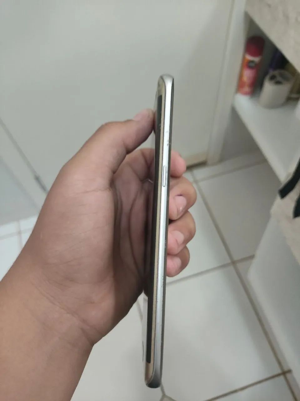 Vendi S7 Edge dourado  - Foto 3