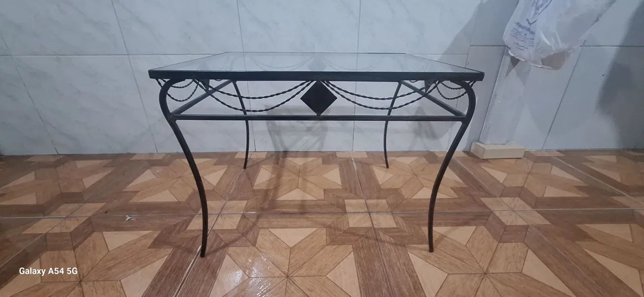 Mesinha de centro 