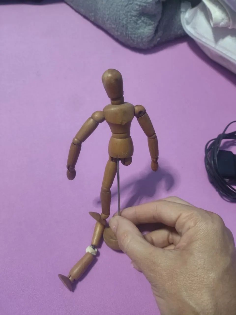 Boneco ventríloquo com defeito 
