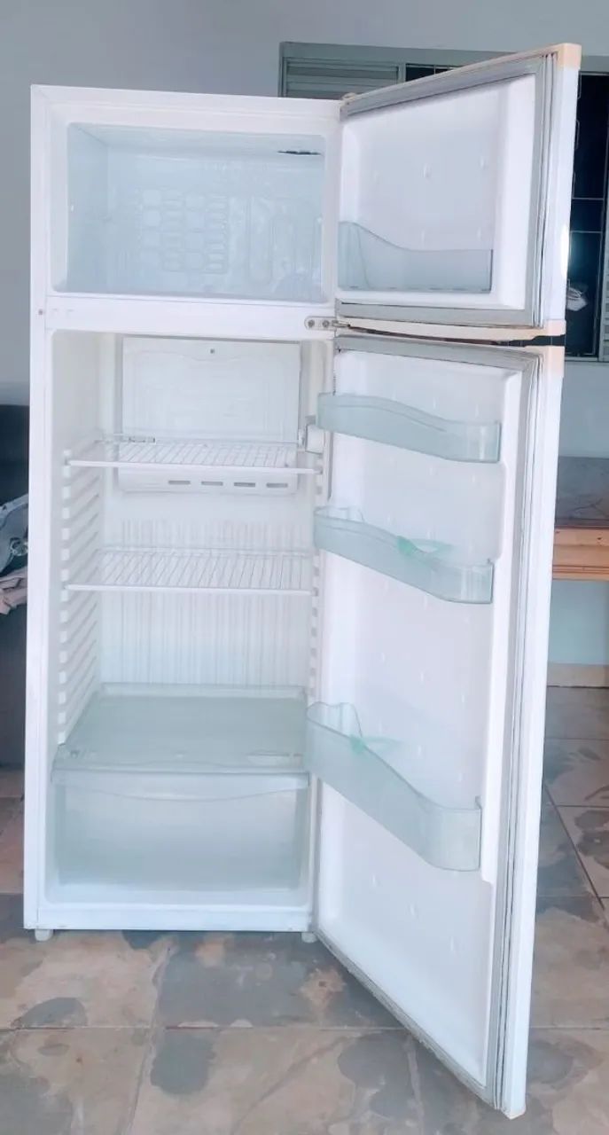 Geladeira Duplex Consul 110vlts  - Foto 2