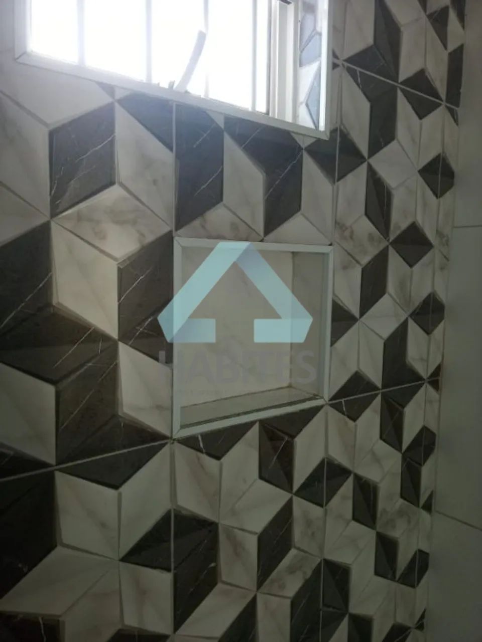 CASA COM 1 DORMITÓRIO, ÁREA COM CHURRASQUEIRA, 2 VAGAS DESCOBERTAS. - Foto 4