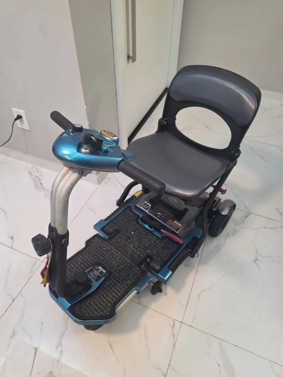 Carrinho Scooter Elétrico Freedom 
