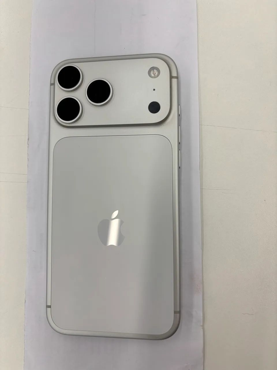 iPhone 17 pro Max  - Foto 3