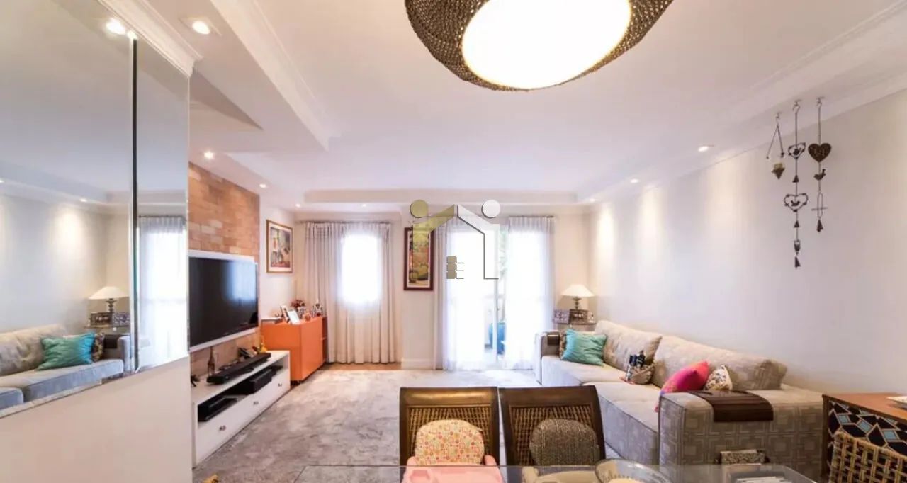 Apartamento avenda Moema com 80m², 3 dormitórios sendo 1 suíte e 2 vagas