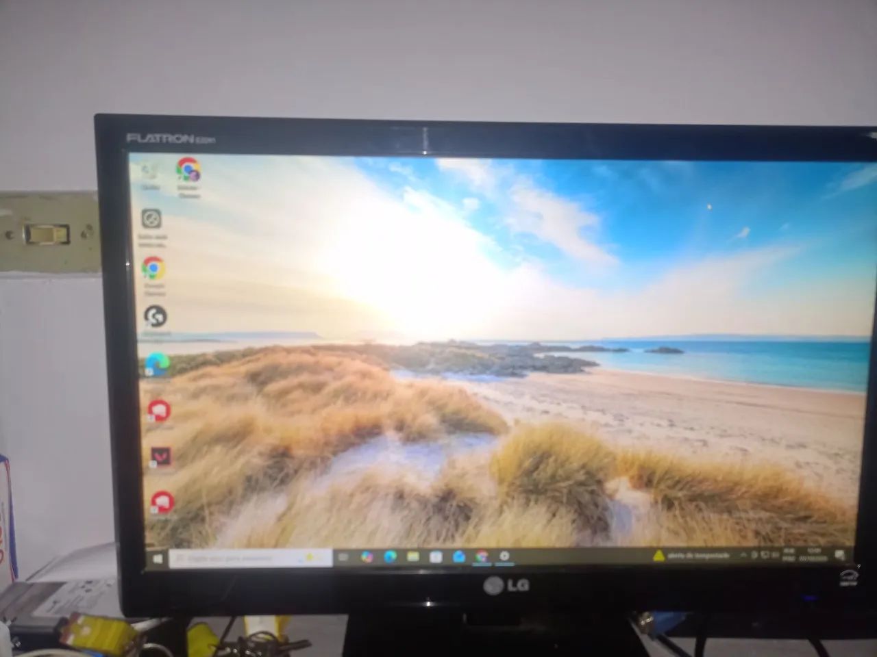 Monitor 21.5 funciona perfeitamente entrada vga - Foto 2