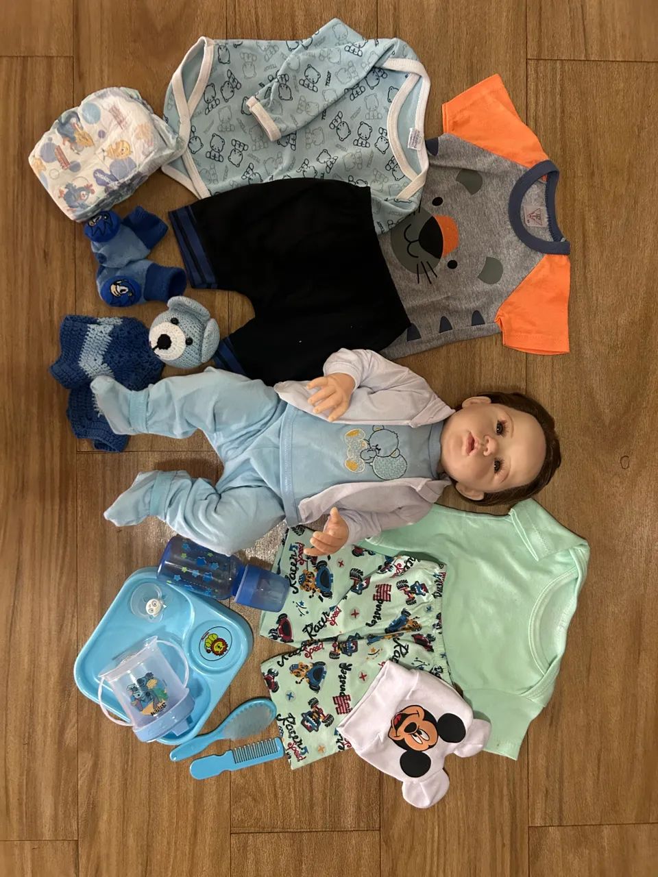 Boneco bebê reborn silicone com acessórios  - Foto 2