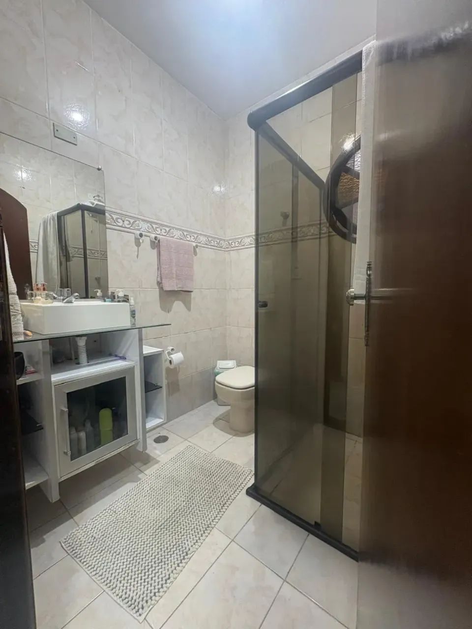 Casa totalmente Térrea com piscina e area de churrasco - Foto 3