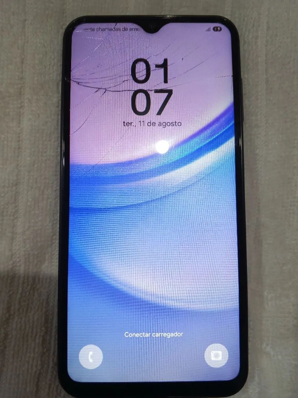Samsung a15 com trincada tela - Foto 3