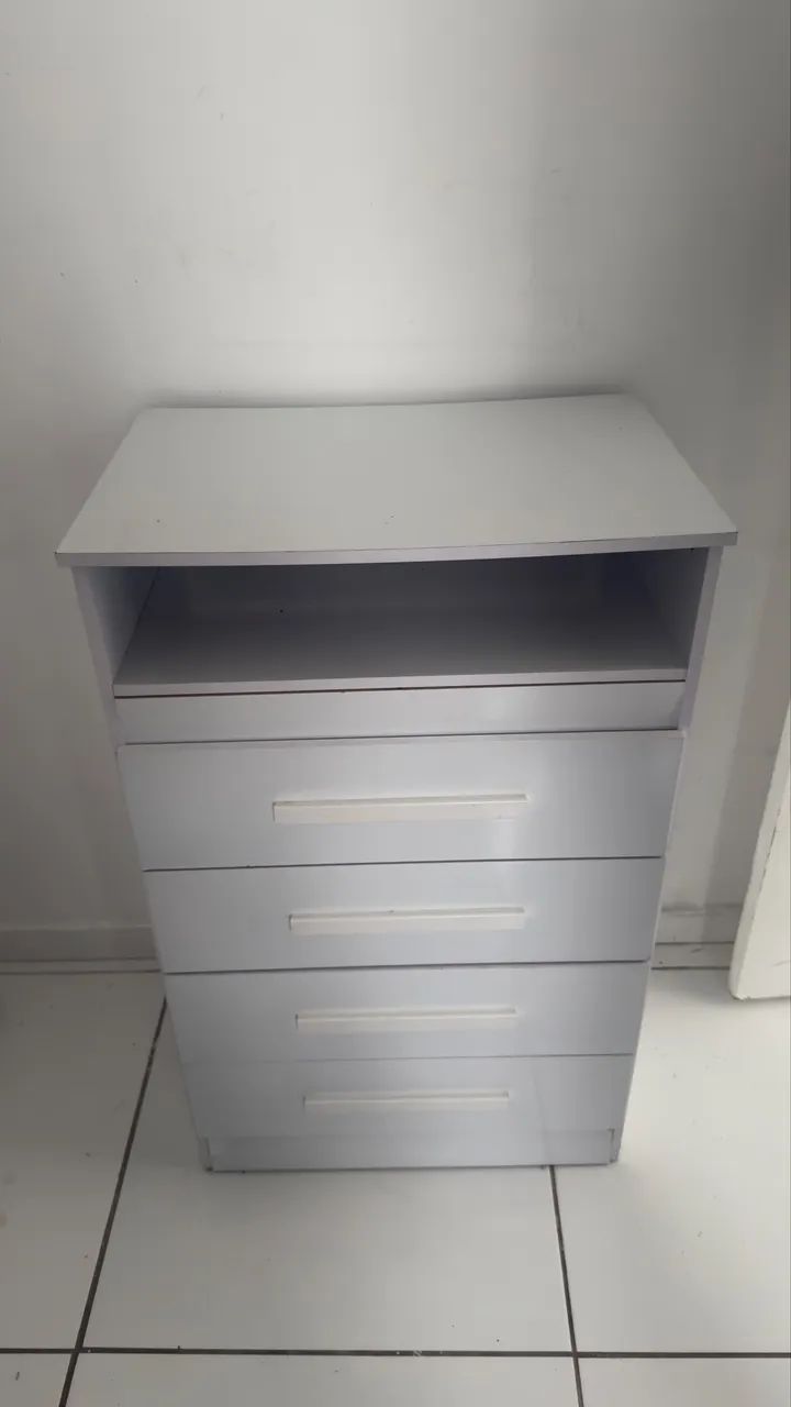 CÔMODA BRANCA 