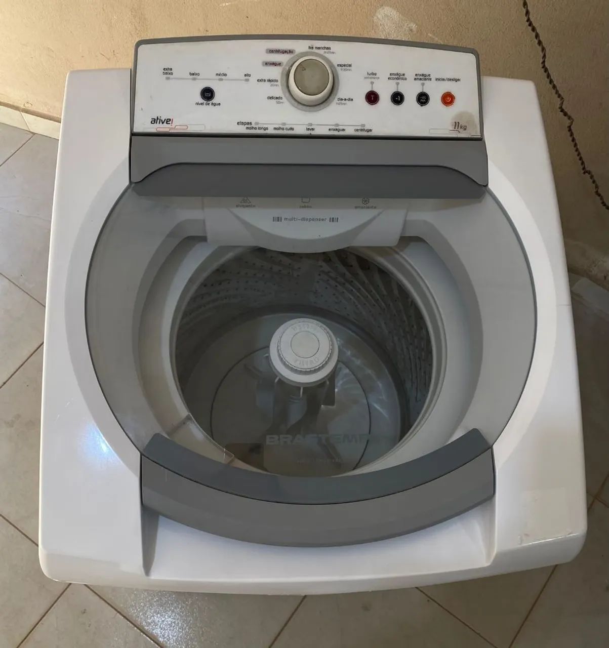 Máquina de lavar Brastemp Bem Conservada FAÇO ENTREGA ACEITO CARTÃO