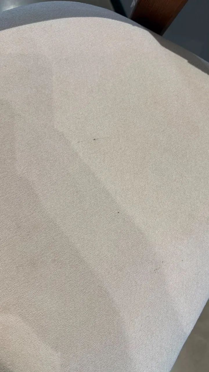 BANQUETA NADJA COURISSIMO E BOUCLÊ (PRODUTO NOVO) - Foto 3