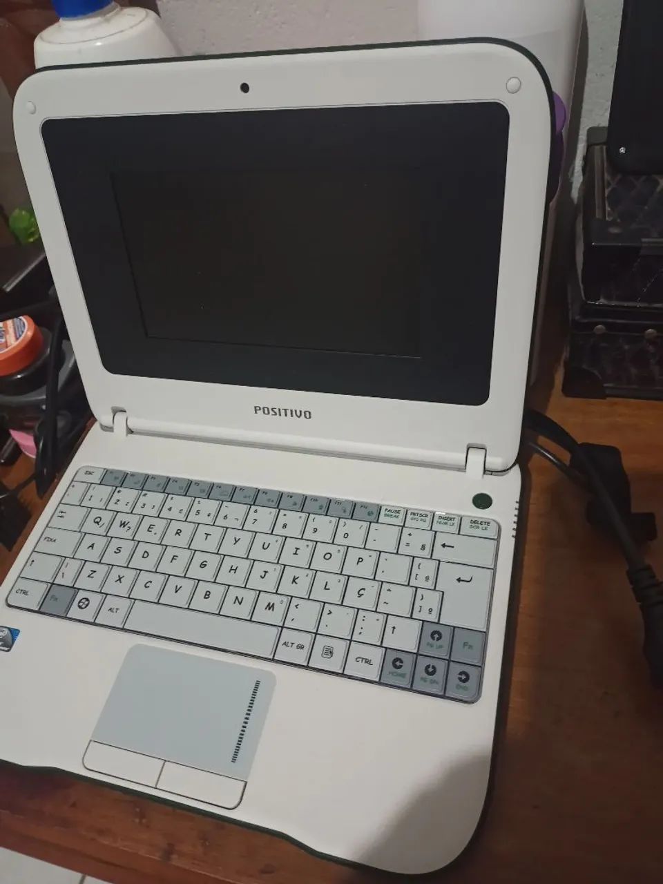 Vendo esse notebook marca positivo novo valor 400  - Foto 5