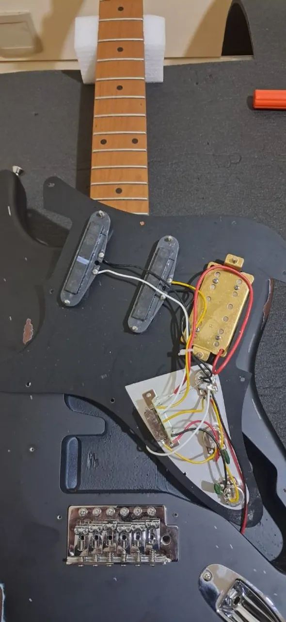 Escudo completo Stratocaster  - Foto 4