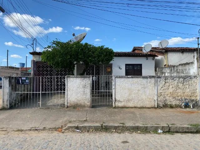 Casa 2 quartos com garagem e quintal na Vila Maria | Perto de escolas e da UPA