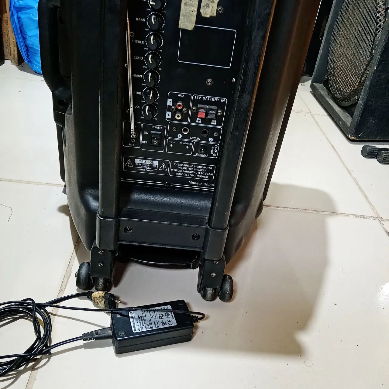 Caixa ativa para instrumentos e microfone  - Foto 3