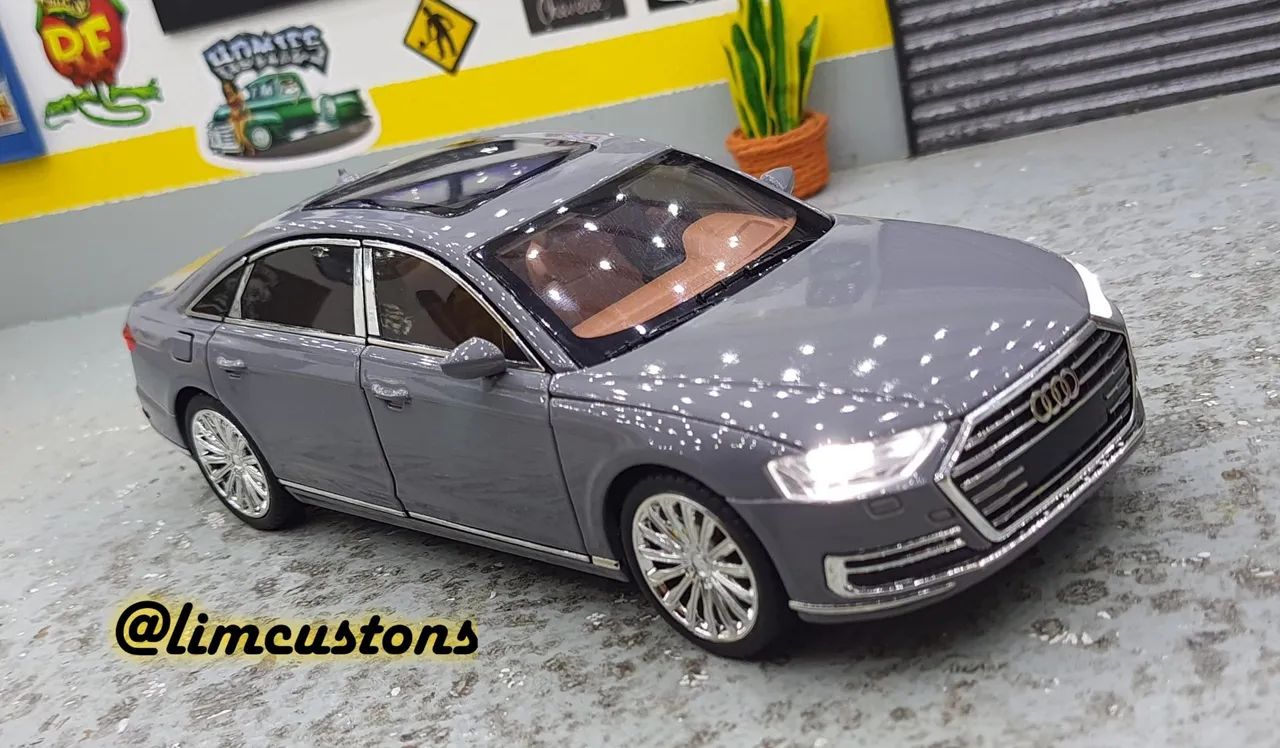 Miniatura 1:24 - Diecast Audi A8 