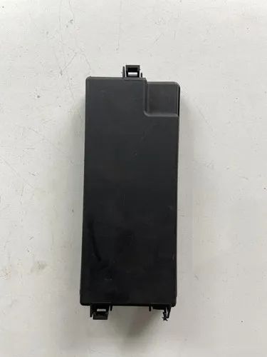 Tampa Caixa De Fusível Honda Fit 1.5 2018 2019 Preto - Peças para Tampa Caixa De Fusível Honda Fit 1.5 2018 2019 Preto - Peças para