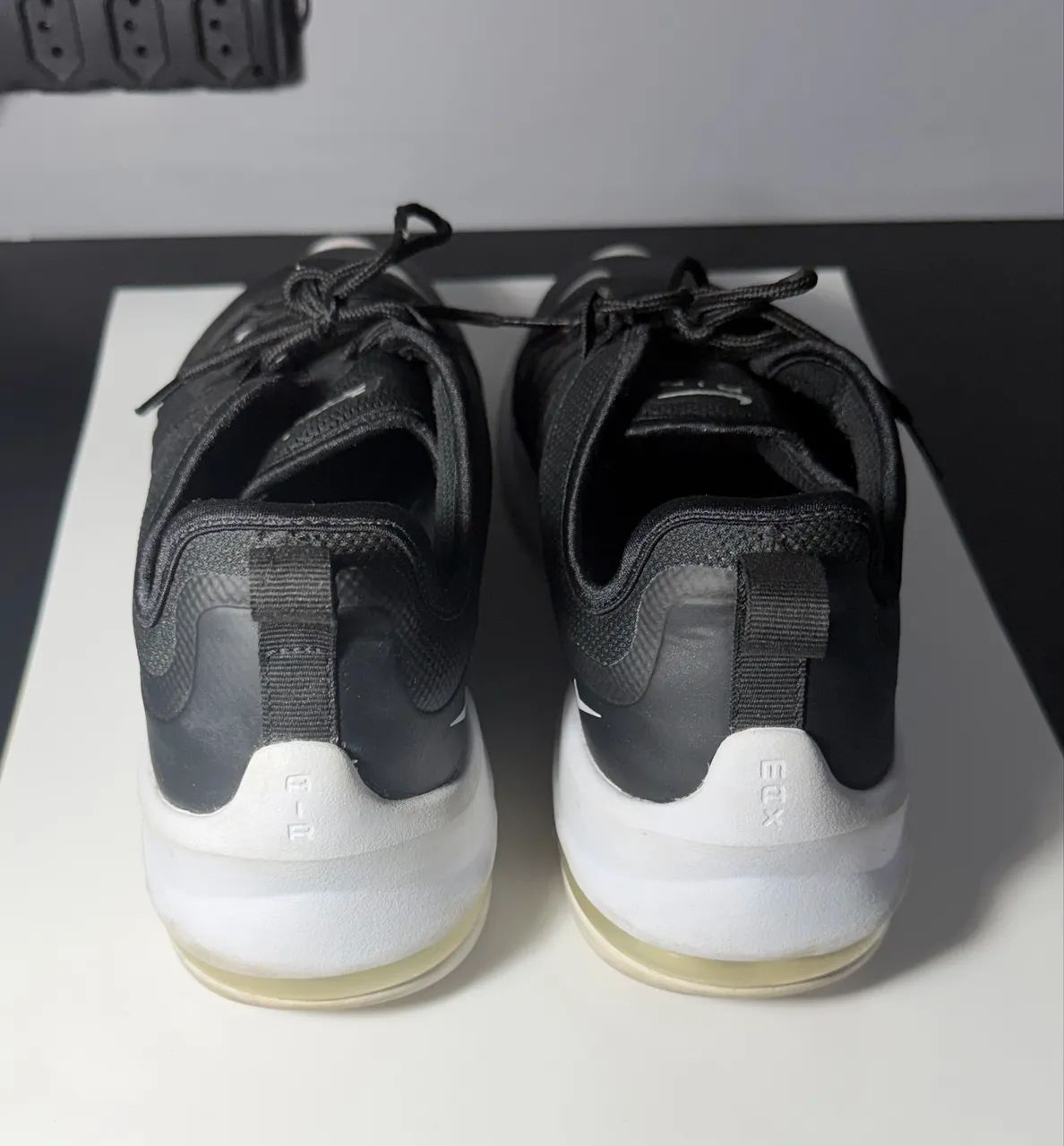 Nike Air Max Axis - TAM 43 - Foto 4