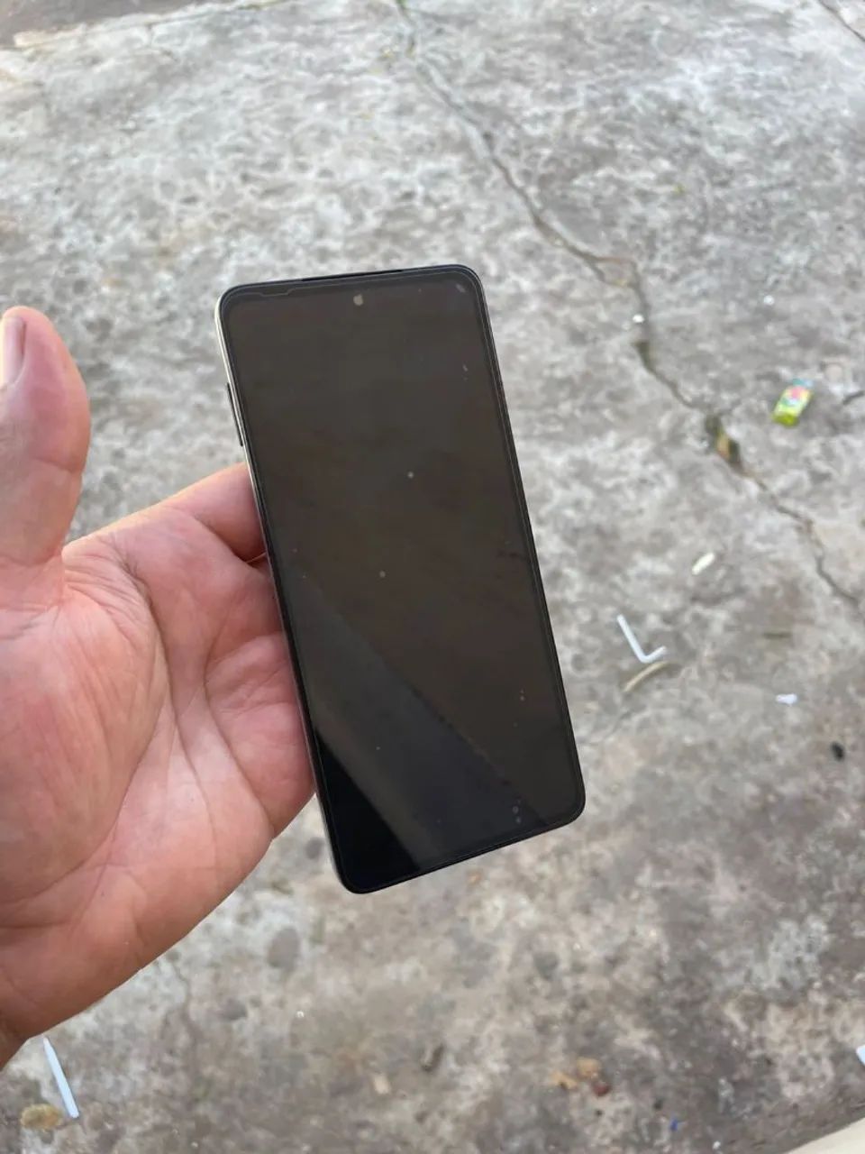 G52