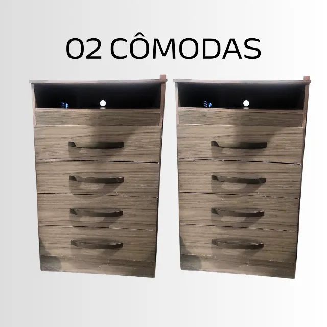 02 Cômodas Grandes altas com 04 gavetas e uma cavidade (O preço é das duas juntas)