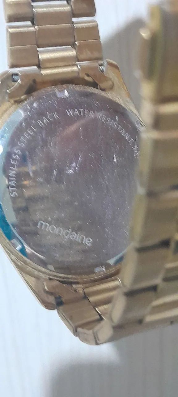 RELÓGIO MONDAINE FEMININO DOURADO - Foto 4