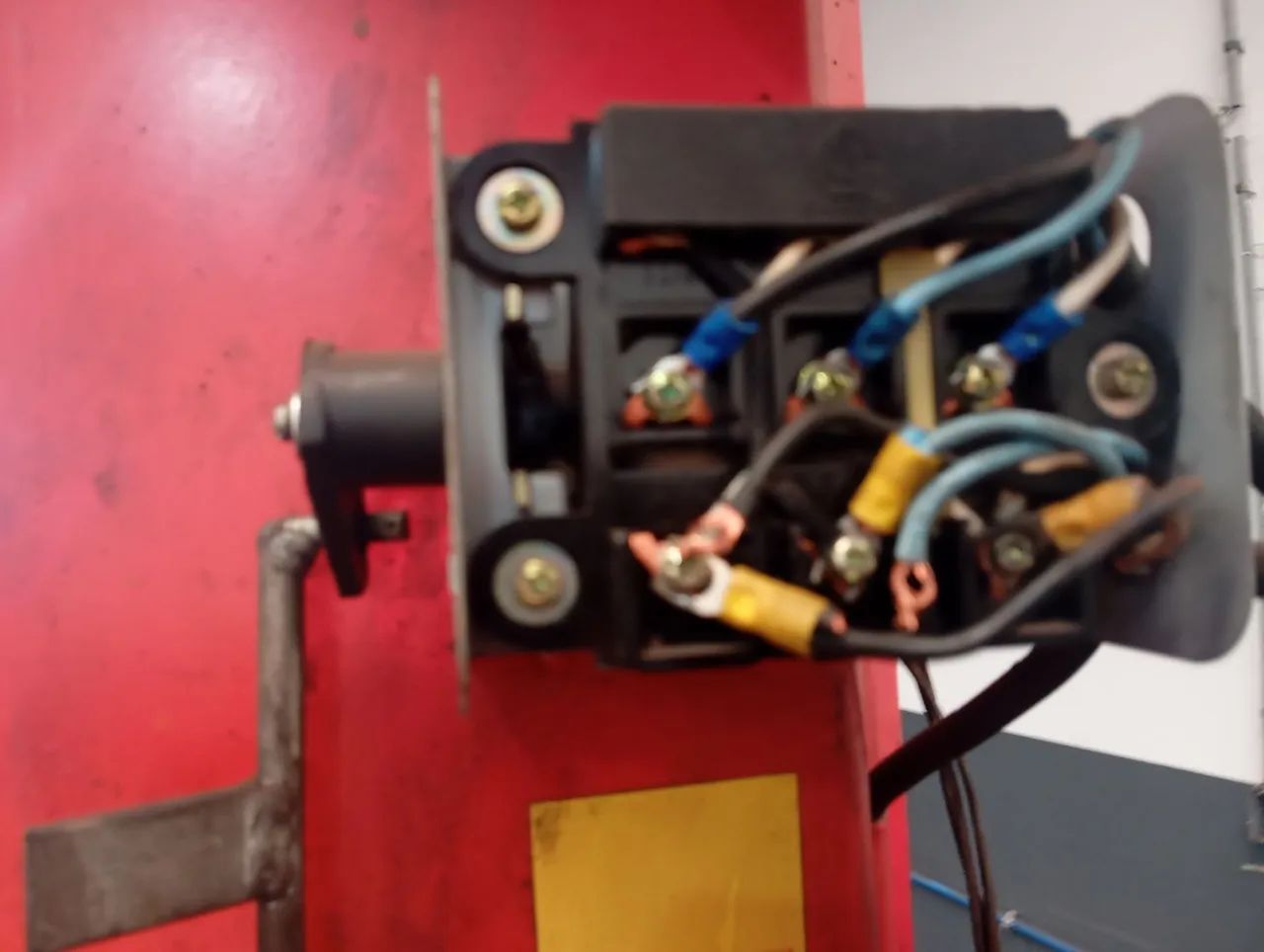 Conserto e manunteção de elevadores automotivo  - Foto 5