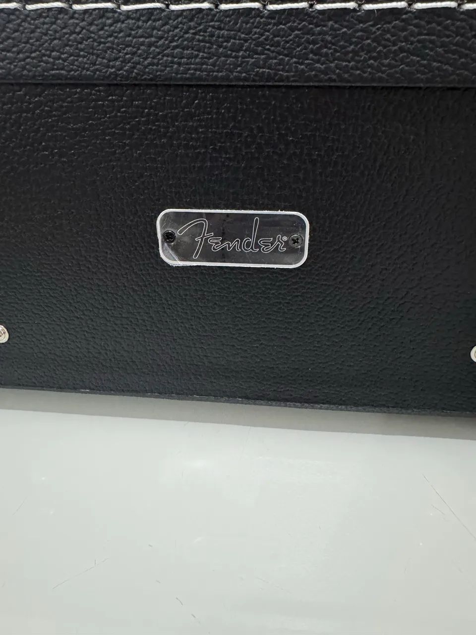 Case rígido Hard Shell Fender NOVO - Foto 2