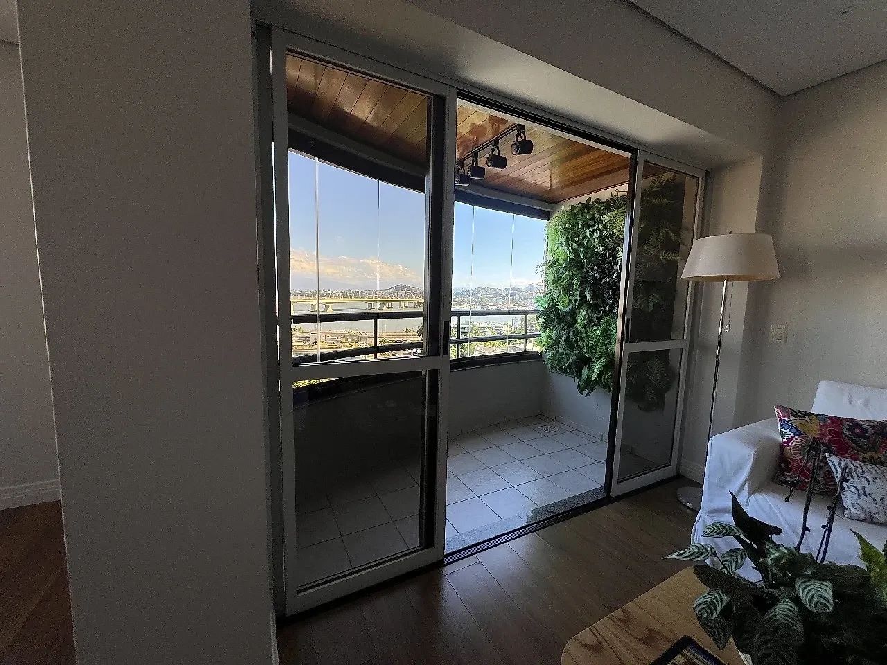 APARTAMENTO 3 DORMITÓRIOS - CENTRO DE FLORIANÓPOLIS - Foto 3