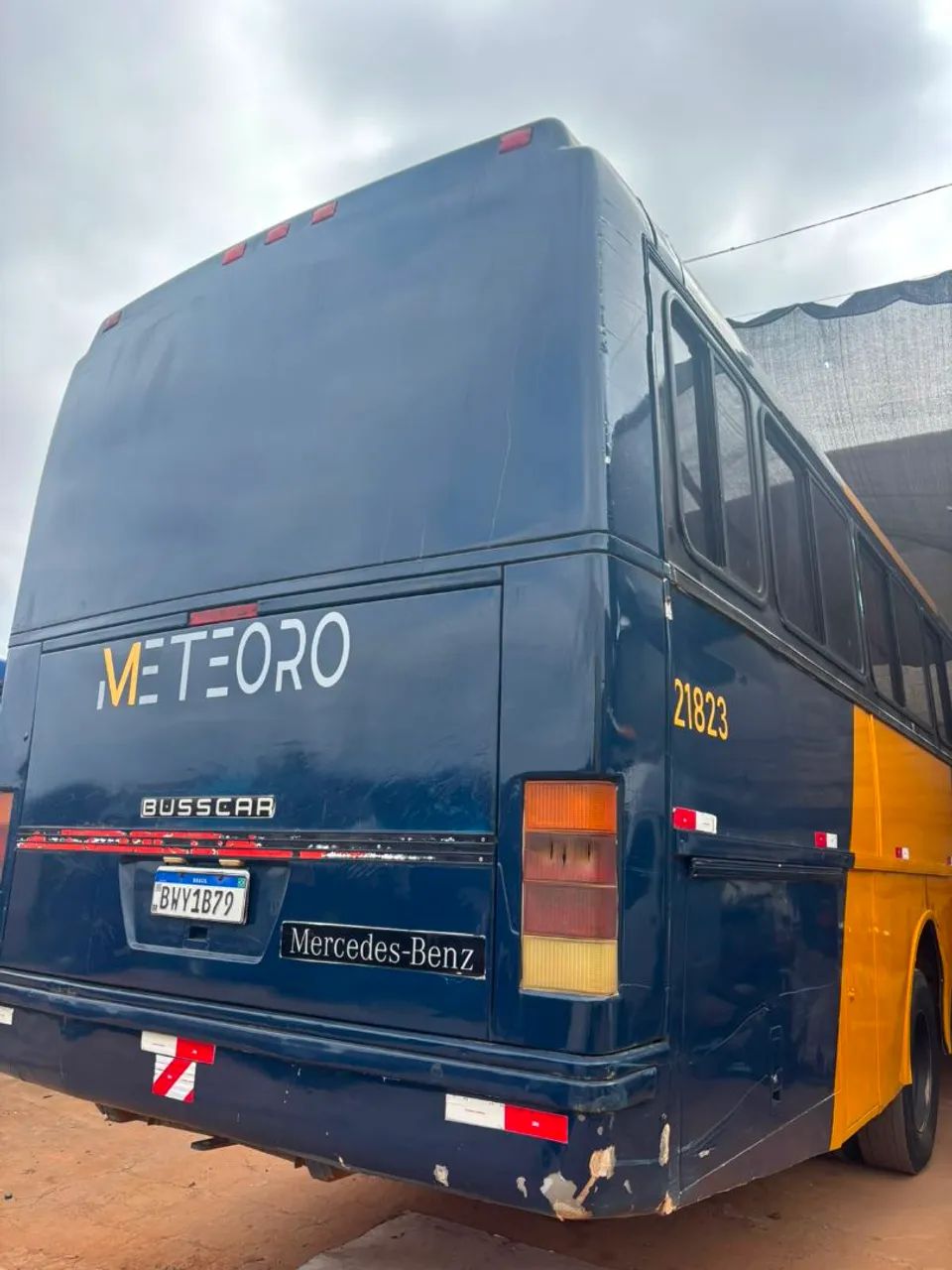 Vendo ônibus 49 lugares - Foto 2