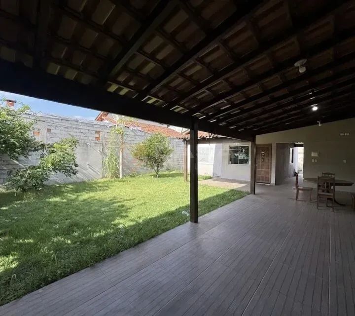 Casa com 2 quartos, 1 suíte, 3 vagas  2 Quartos com Quintal Enorme em Costa Bela com - Foto 4