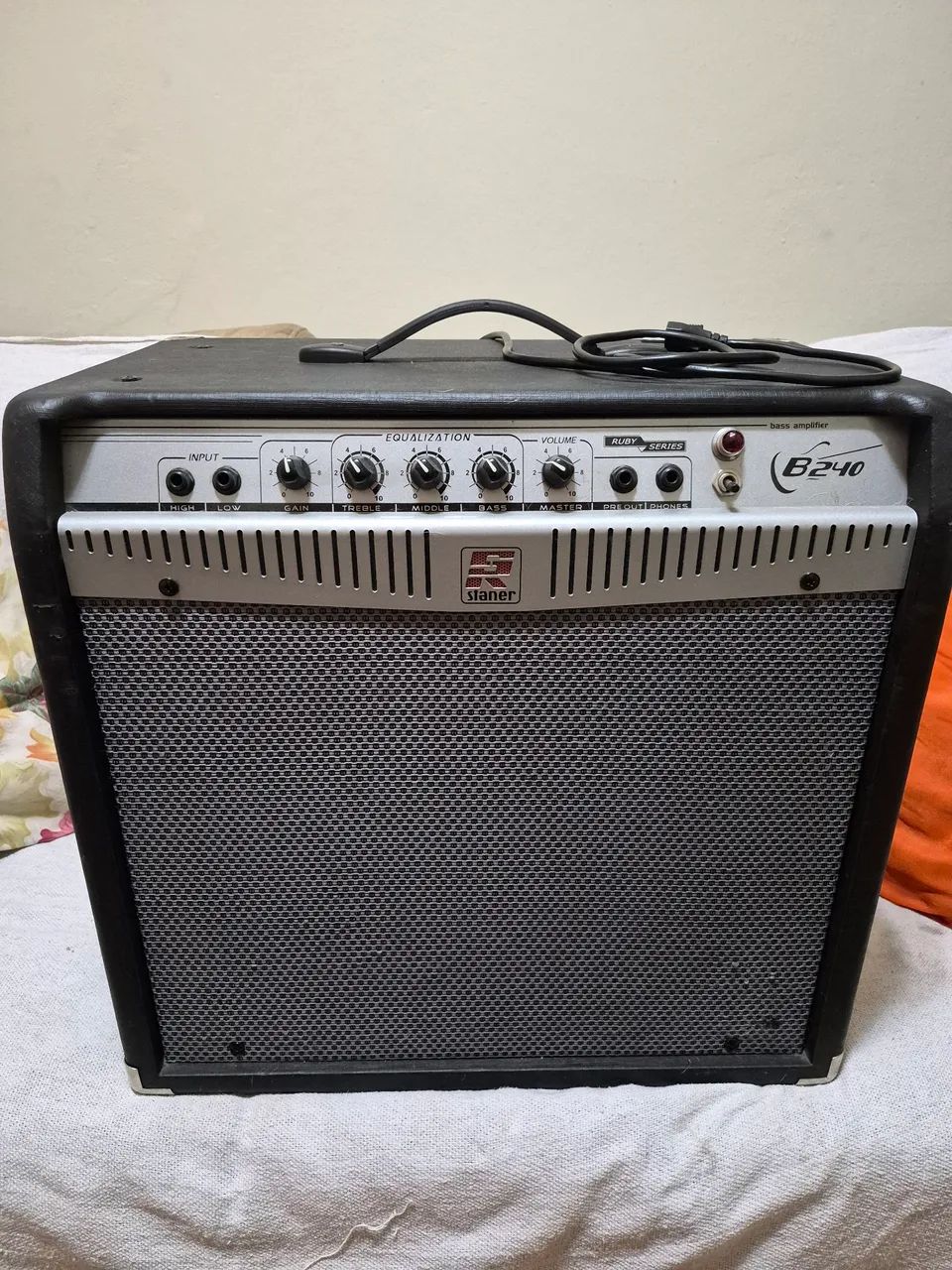 Cubo Para Conta-baixo Staner B 240 Cor Preto
