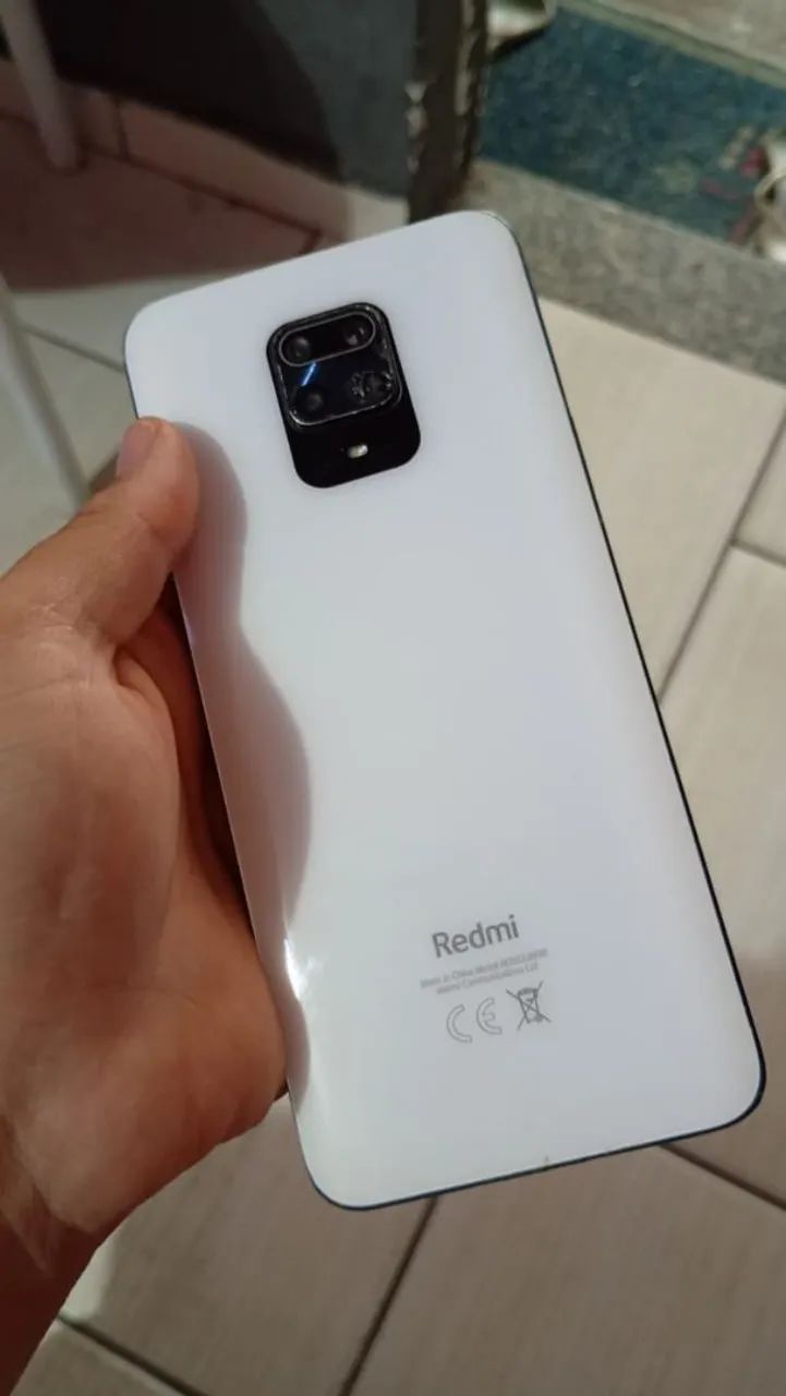 Redmi Note 9s ホワイト 中古美品 Redmi note 9s - Celulares e Smartphones - Fazenda dos Mineiros
