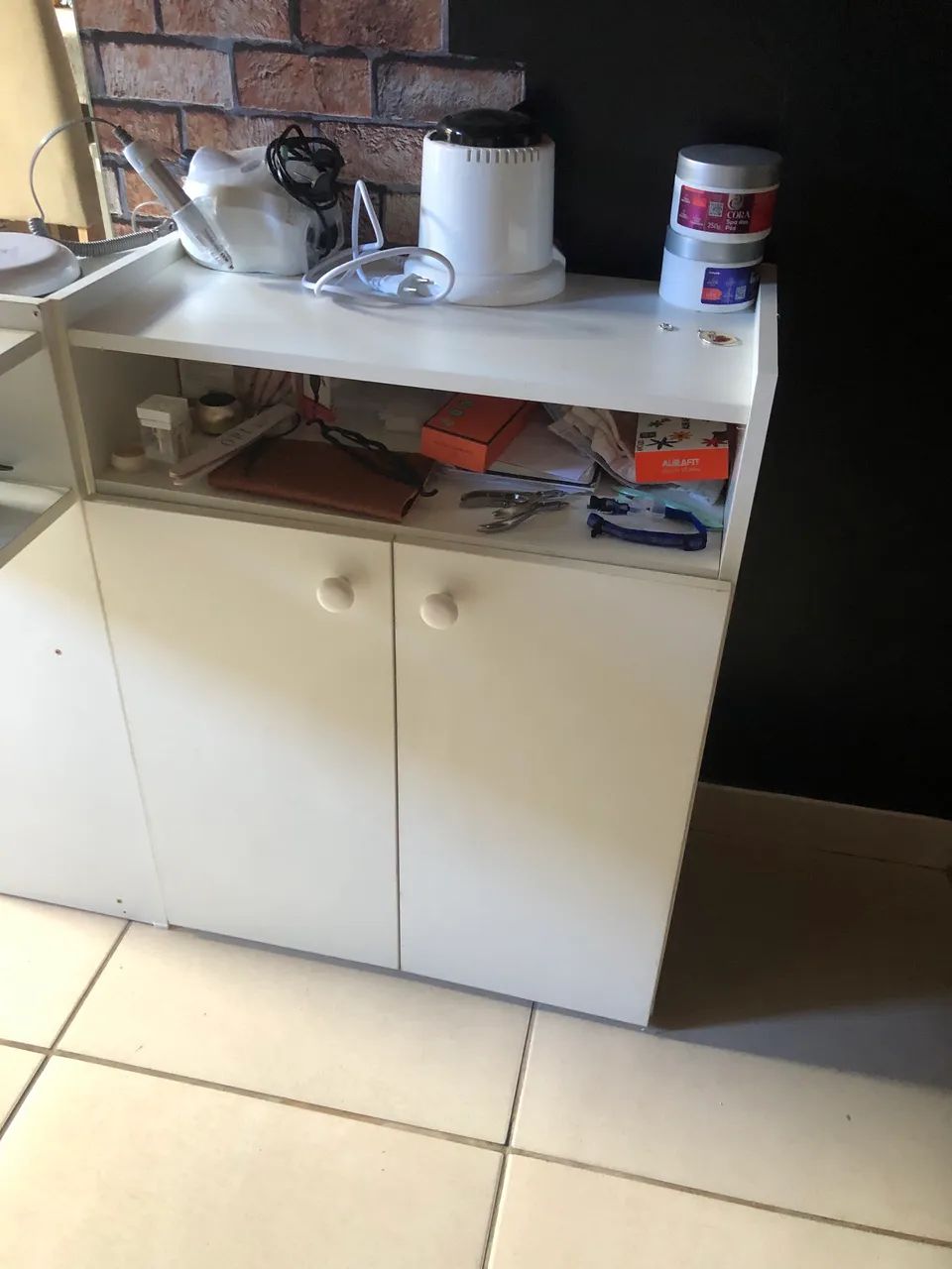 Mesa para manicure com aspirador  - Foto 2