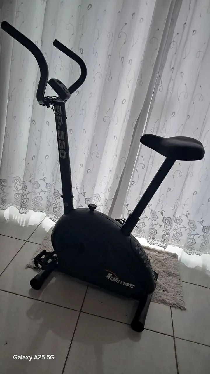 BICICLETA ERGOMÉTRICA