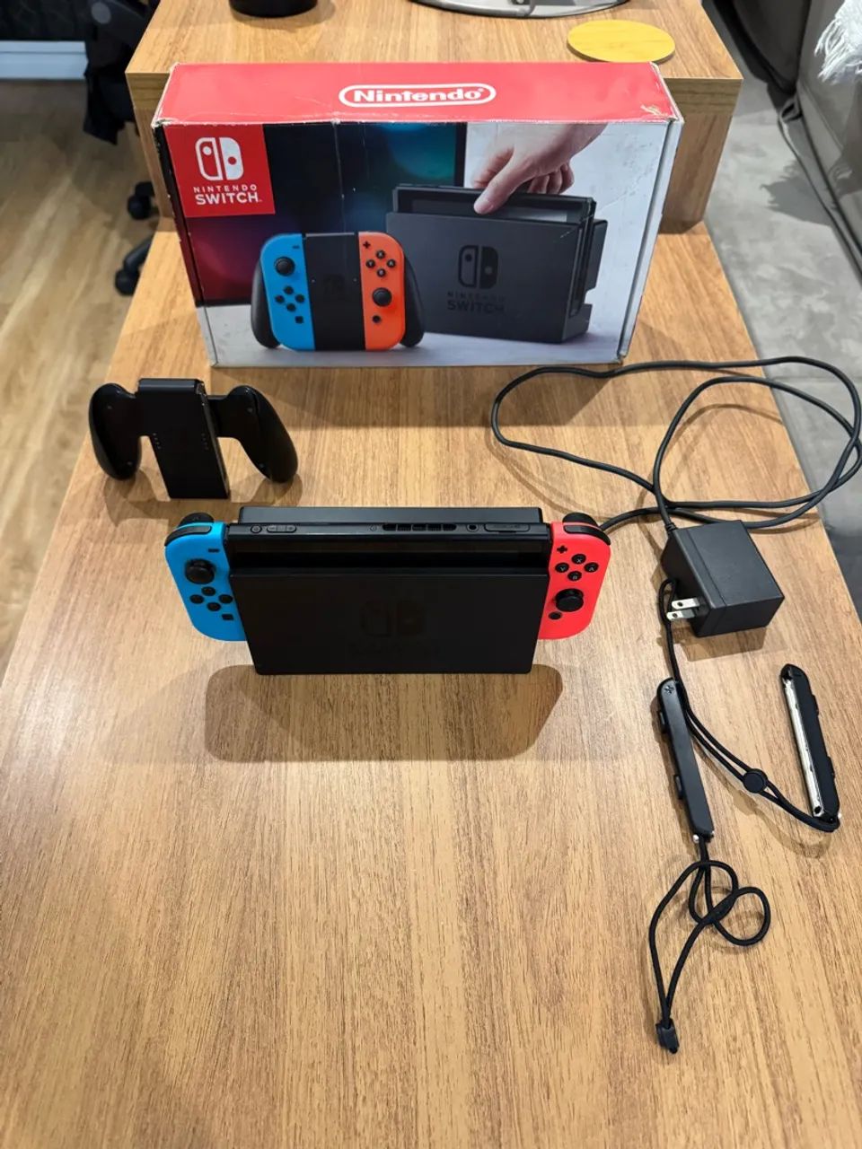 Nintendo Switch V1 (2017)