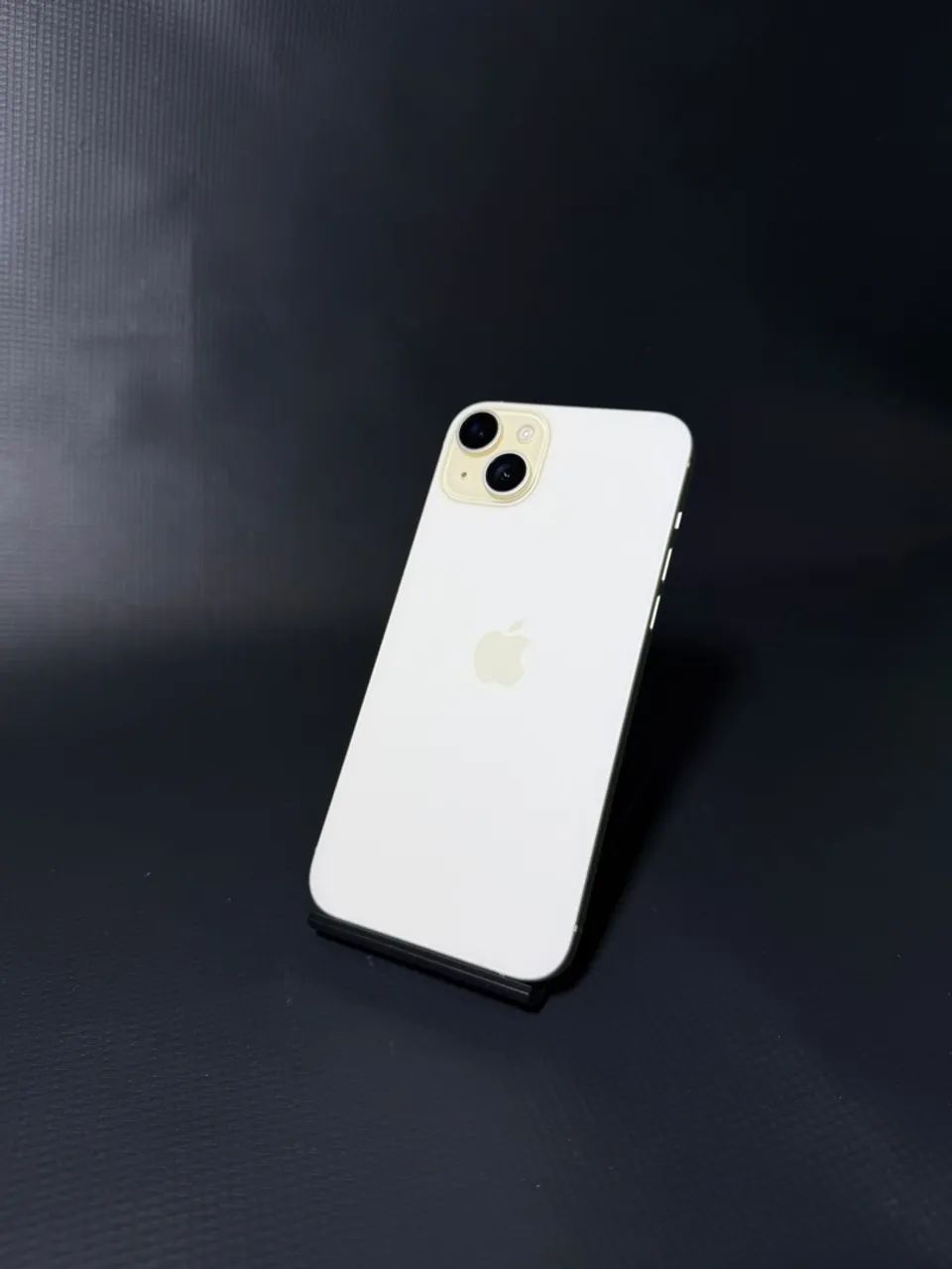 iPhone 15 Plus